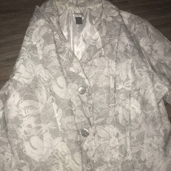 Blazer - Picture 2 of 3